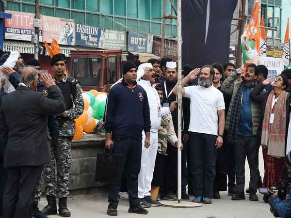 Rahul Gandhi unfurls the national flag at Lal Chowk during the Bharat Jodo Yatra (Photo/ANI)
