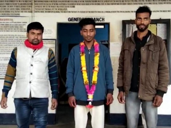 The three arrested persons (Photo/ANI)