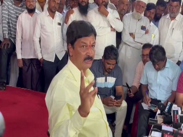 Karnataka former minister Ramesh Jarkiholi (Photo/ANI)