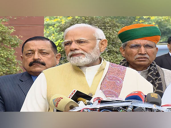 Prime Minister Narendra Modi addressing media outside Parliament(Photo:ANI)