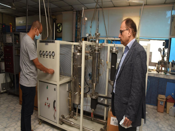 IIT Roorkee researchers working on technologies to tackle Plastic and e-Waste(Photo/ANI)