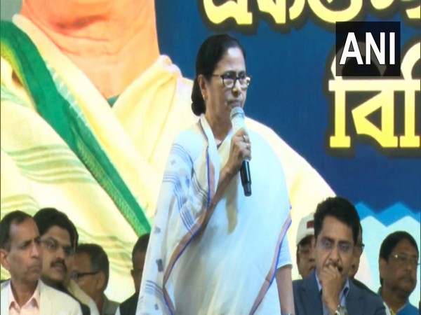 West Bengal Chief Minister Mamata Banerjee (Photo/ANI)