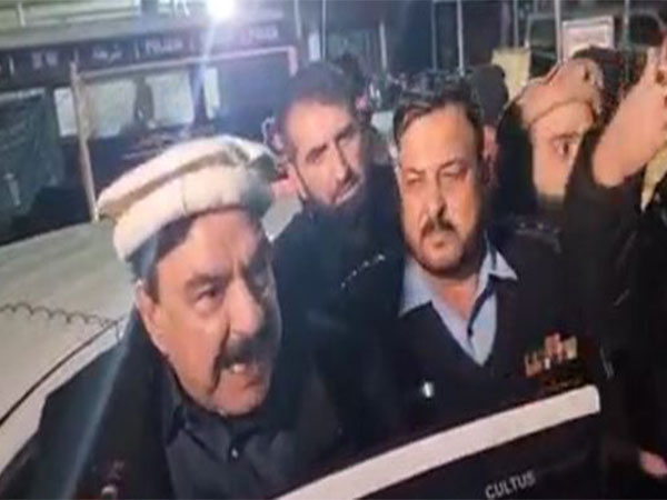 Ex-Interior Minister of Pakistan Sheikh Rashid Ahmed arrested. (Photo Credit - Twitter)