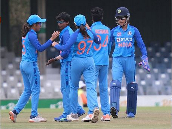 Team India (Photo: BCCI Women/ Twitter)