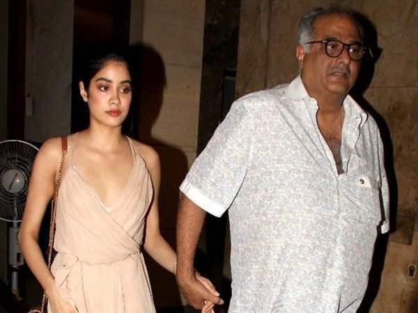 Janhvi Kapoor and her father Boney Kapoor (Image source: Instagram)
