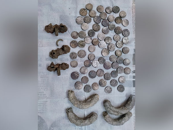The coins found from the pot (Photo/ANI)