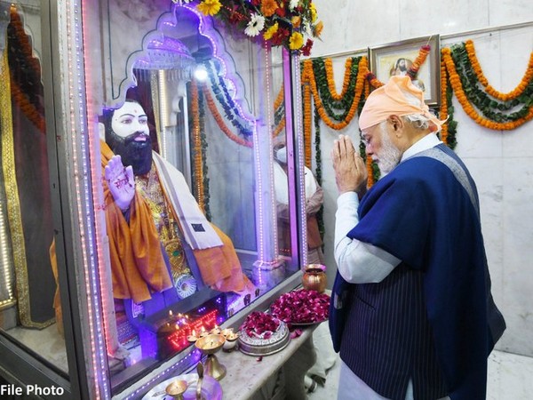 Prime Minister Narendra Modi extended greetings on Sant Ravidas Jayanti (Photo-Narendra Modi Twitter)