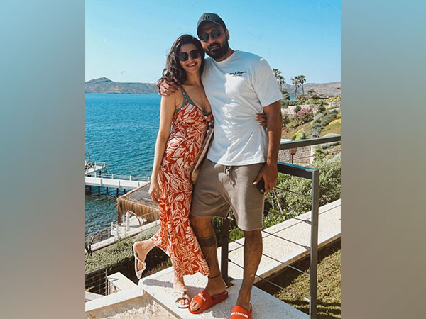 Karishma Tanna and Varun Bangera. (Image Source/Instagram)