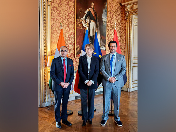 Foreign Secretary Vinay Mohan Kwatra participates in trilateral meeting (Image Credit: MEA's Twitter)