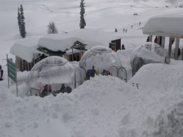 Tourists flock to 'Glass igloos' at Gulmarg (Photo/ANI)