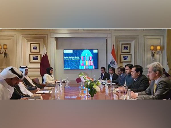 Union Minister of Ports, Shipping and Waterways Sarbananda Sonowal holds meeting with Qatar Minister of Transport Jassim Saif Ahmed Al-Sulaiti (Image Credit: Twitter/@sarbanandsonwal)