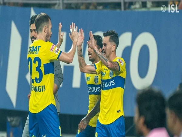 Kerala Blasters FC players celebrating. (Photo- ISL)