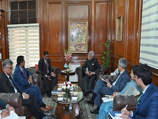 External Affairs Minister S Jaishankar with Fiji Deputy Prime Minister Biman Prasad (Image Credit: Jaishankar's Twitter)