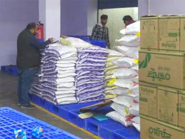 GST officials inspecting one of Adani Wilmar's depots in Himachal Pradesh (Image: ANI Photo)