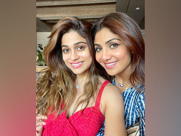 Shilpa Shetty, Shamita Shetty (Image source: Instagram)