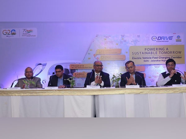 Mihir Joshi, State Head (Delhi, Haryana, HP & UK), Rajiv Dutta, Head (R) North, Subhankar Sen, CGM (Retail Initiatives & Brand), Gaurav Gupta, CCO, MG Motor India, Saurabh Jain, (PR & Brand), BPCL