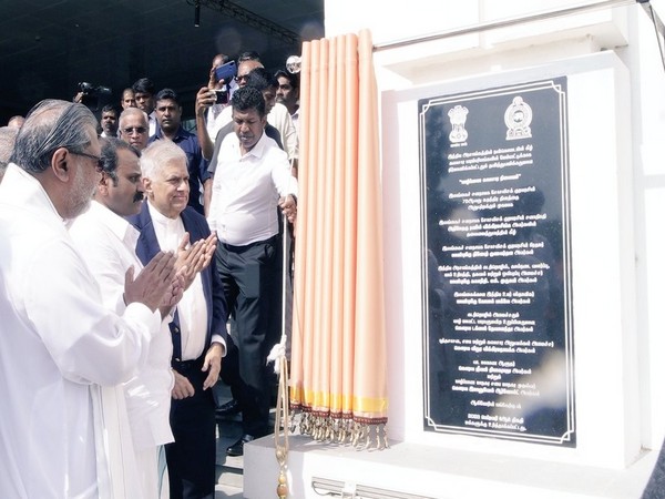 Sri Lankan President Ranil Wickremesinghe, Union Minister of State for Information and Broadcasting participate in dedication of Jaffna Cultural Centre (Image Credit: Twitter/@IndiainSL)