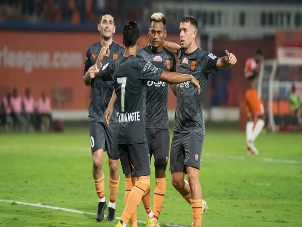 Mumbai City FC players celebrating a goal. (Photo- ISL)