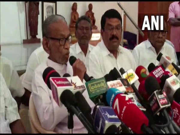 Pazha Nedumaran addressing reporters in Thanjavur(Photo/ANI)