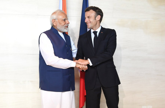PM Modi with French President Emmanuel Macron (File Image)