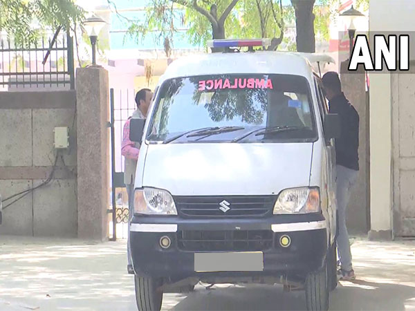 Nikki Yadav's body taken to Deen Dayal Upadhyay Hospital for postmortem (Photo/ANI)