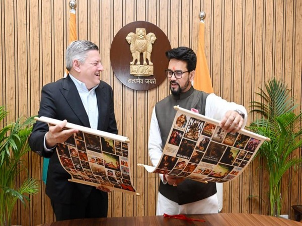 Netflix global CEO Ted Sarandos meets minister Anurag Thakur (Image: Government of India)