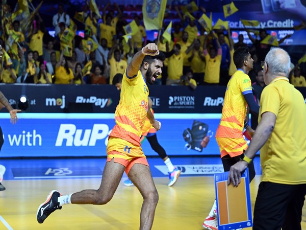 Chennai Blitz celebrate after winning a point in PVL match (Image: PVL)