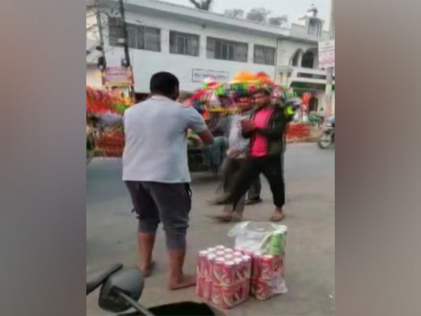 Screen grab from the viral video (Photo/ANI)