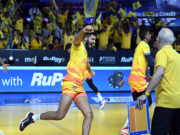 Chennai Blitz celebrate after scoring a point in Prime Volleyball League (Image: PVL)