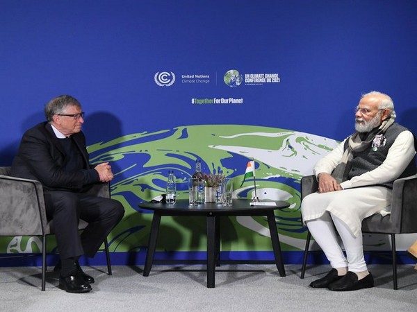 Prime Minister Narendra Modi with Microsoft co-founder Bill Gates