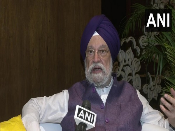 Union Minister Hardeep Puri talking to ANI (Photo/ANI)