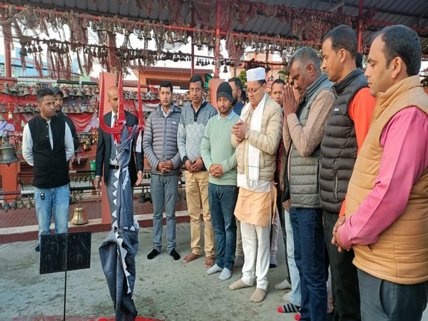 Uttrakhand Chief Minister Pushkar Singh Dhami offering prayer at Golju temple