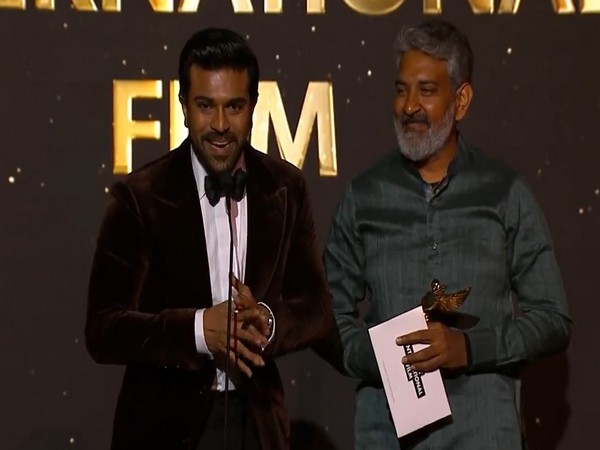 Ram Charan and SS Rajamouli at HCA (Image Source: Twitter)