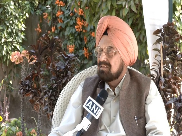 Veteran journalist and former Punjab MLA Kanwar Sandhu (Photo/ANI)