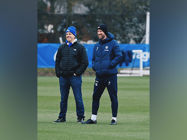 Graham Potter (Image: Twitter/Chelsea FC)