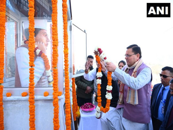 CM Dhami pays floral tribute (Photo/ANI)