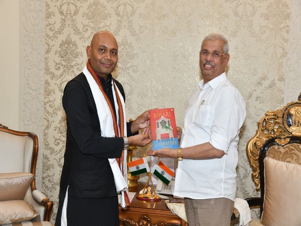 Diplomat Abhay K with Bihar Governor Rajendra Vishwanath Arlekar(Photo/ANI)