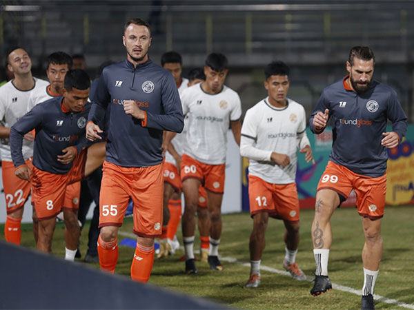 Roundglass Punjab players training. (Photo- I League)
