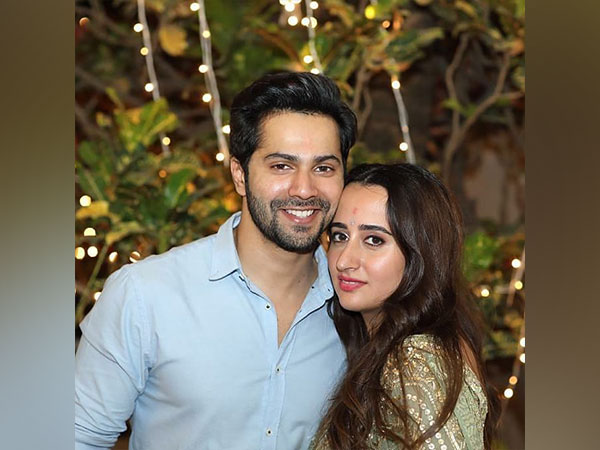 Varun Dhawan and Natasha Dalal (Image source: Instagram)