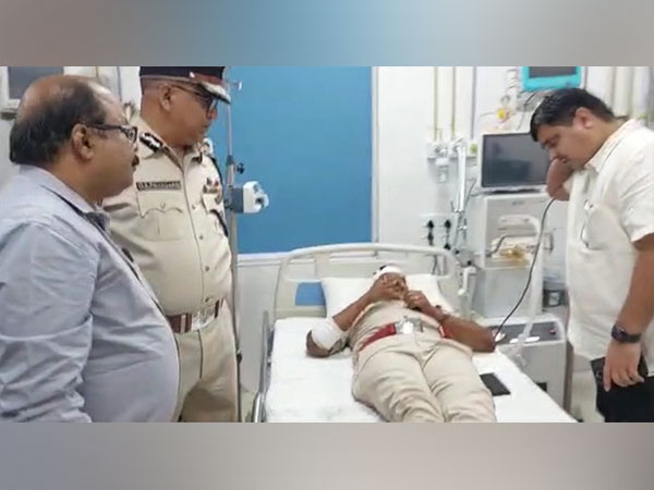 Injured police personnel during protest (Photo/ANI)