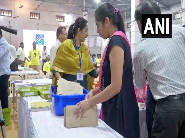 Counting of votes begins for Maharashtra bypolls (Photo/ANI)