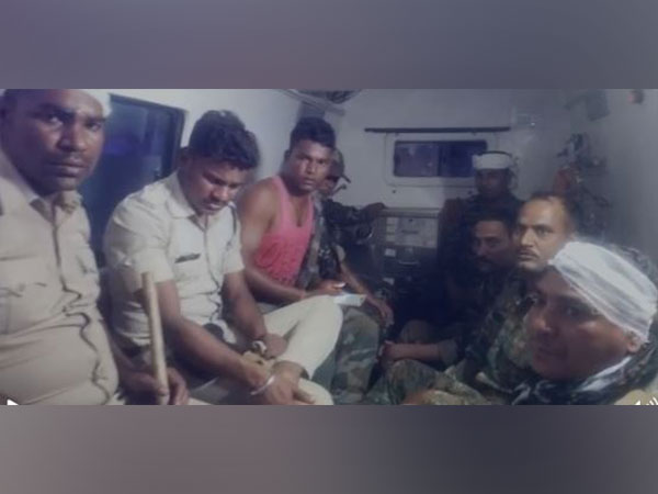 The injured policemen. (Photo/ANI)