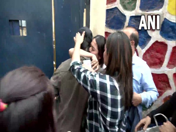 Sheezan Khan with relatives outside Thane Central Jail (File Photo/ANI)