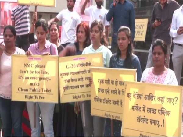 Nagpur Citizens' Forum held protest (Photo/ANI)