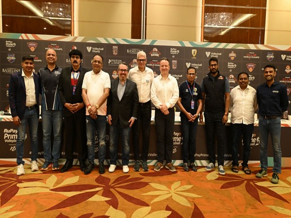 FIVB and PVL dignitaries (photo: PVL) 