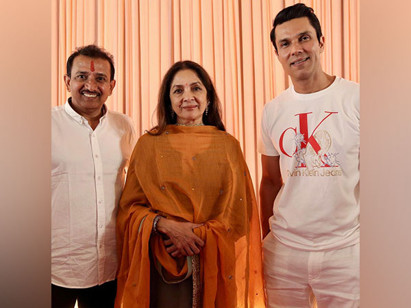 Randeep Hooda, Neena Gupta (Image Source: Instagram)