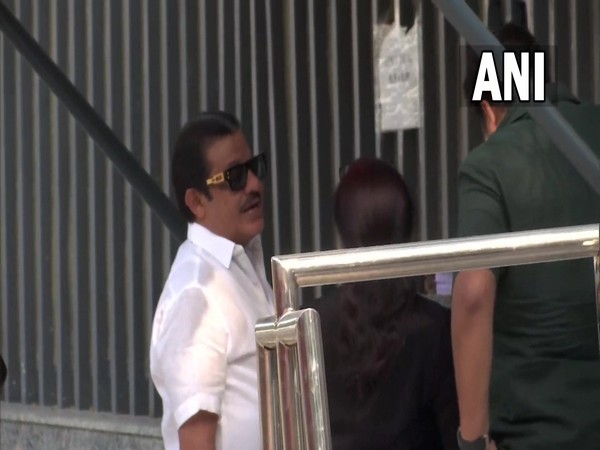 Karnataka Congress MLA Zameer Ahmed arrives at the Enforcement Directorate (ED) office in Delhi. 