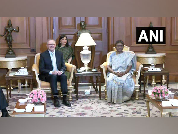 Australian Pm Anthony Albanese called on the President of India Droupadi Murmu at Rashtrapati Bhavan. (Photo/ANI)