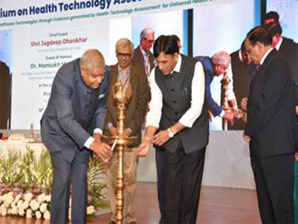 Vice President Jagdeep Dhankar (left) and Union Health Minister Mansukh Mandaviya (right) during the event. (Photo: PIB)