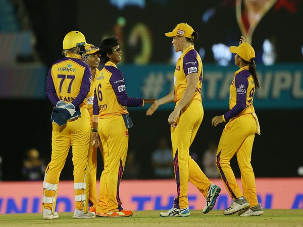 UP Warriorz team celebrating. (Photo- WPL Twitter)